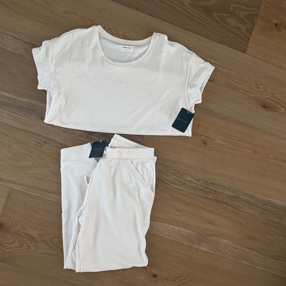Tommy John Women's White Loungewear Set